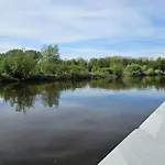 Luxe Woonboot In De Natuur Evt Met Console Bootje!